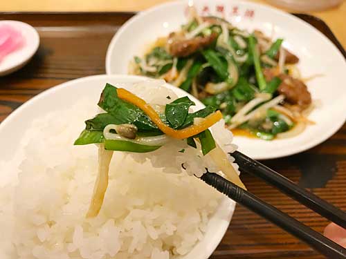 ごはんとレバニラ炒め
