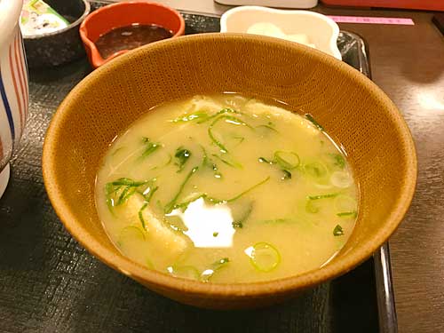 なか卯のみそ汁