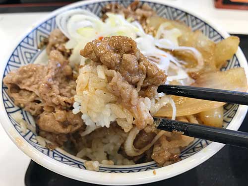 牛焼肉丼の具とごはん
