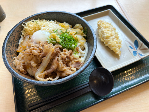 はなまるうどん　牛すきぶっかけ＆とり天