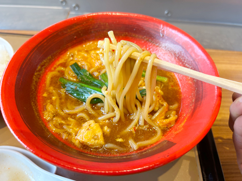 辛うま麺の麺
