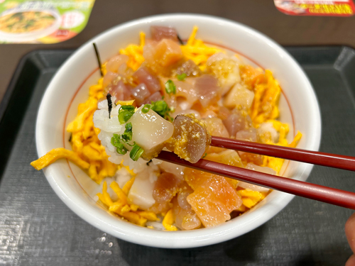 具材とごはん
