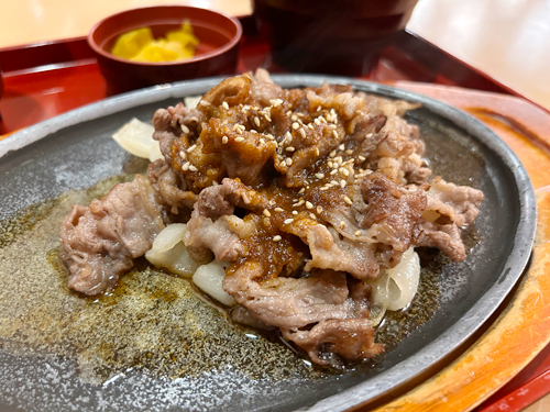 特製ダレの牛焼肉定食の肉