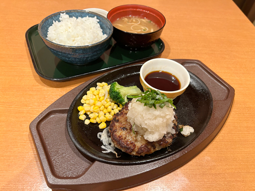 COCO'S　山盛り!!鬼おろしハンバーグ