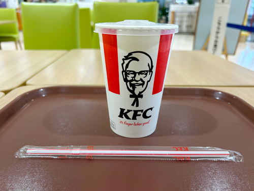 ケンタッキーフライドチキン　ペプシコーラ