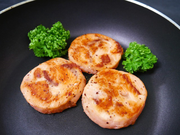 サーモンステーキ　焼き上げ