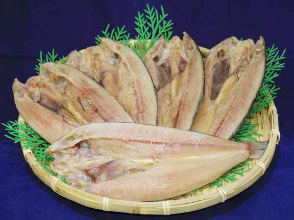 北海道産灰干し真ホッケ開き