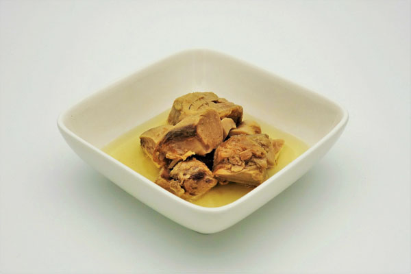 まぐろの尾肉油漬け中身
