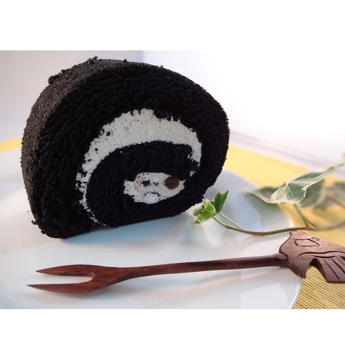 ロールケーキ　黒
