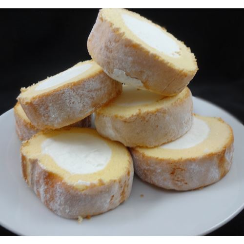 ロールケーキ　盛り付け